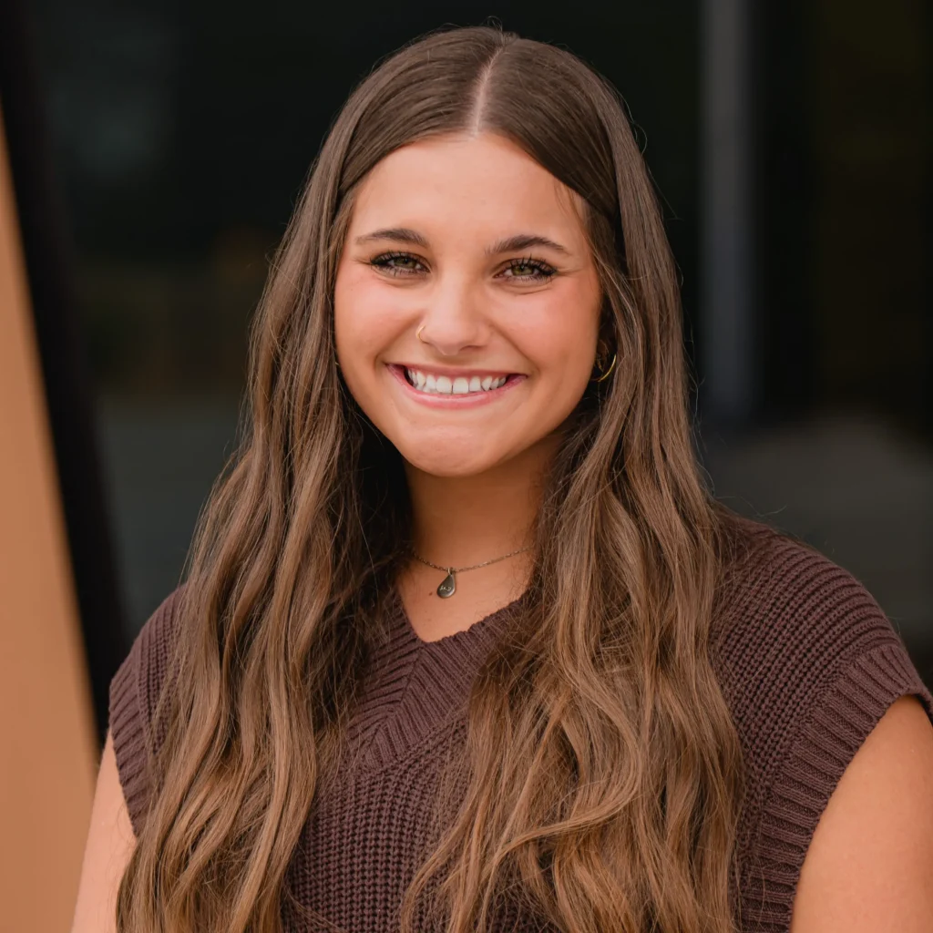 Portrait of Jordyn Geukgeuzian